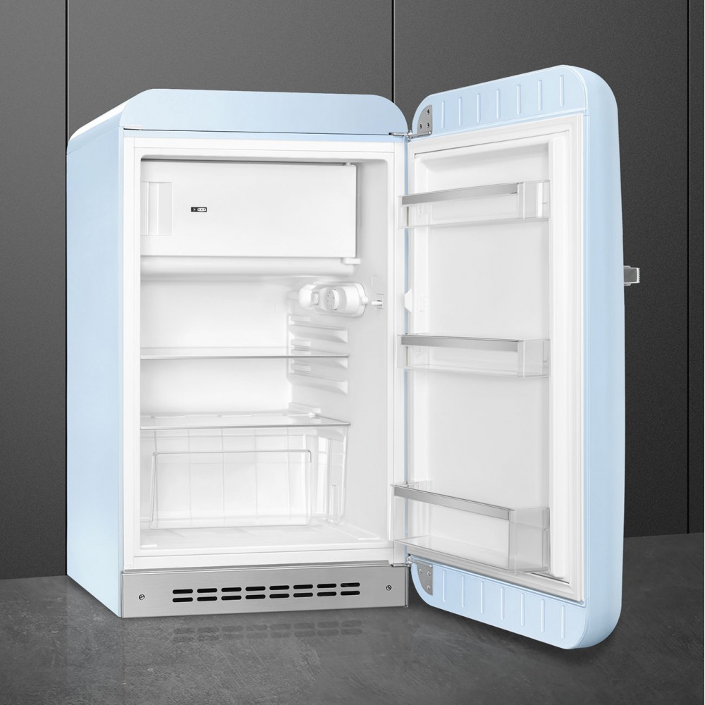 Smeg FAB10RPB5 lichtblauwe retro koelkast met vriesvak