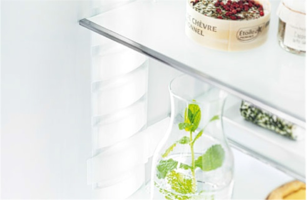 Liebherr LED lichtzuil - Een Liebherr koelkast koop je bij witgoedkoerier.nl